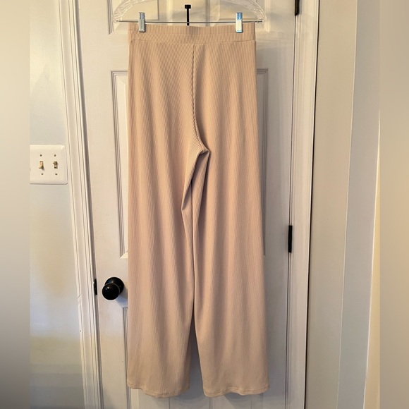 Saints & Hearts Ribbed Wide Leg Pull On Pants - Picture 9 of 10